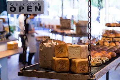 THE GROUNDS BAKER 枚方T-SITE店