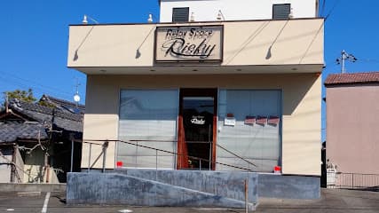 Relax Space Risky
